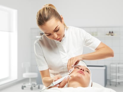 Máster de Auxiliar en Medicina Estética + Titulación Universitaria